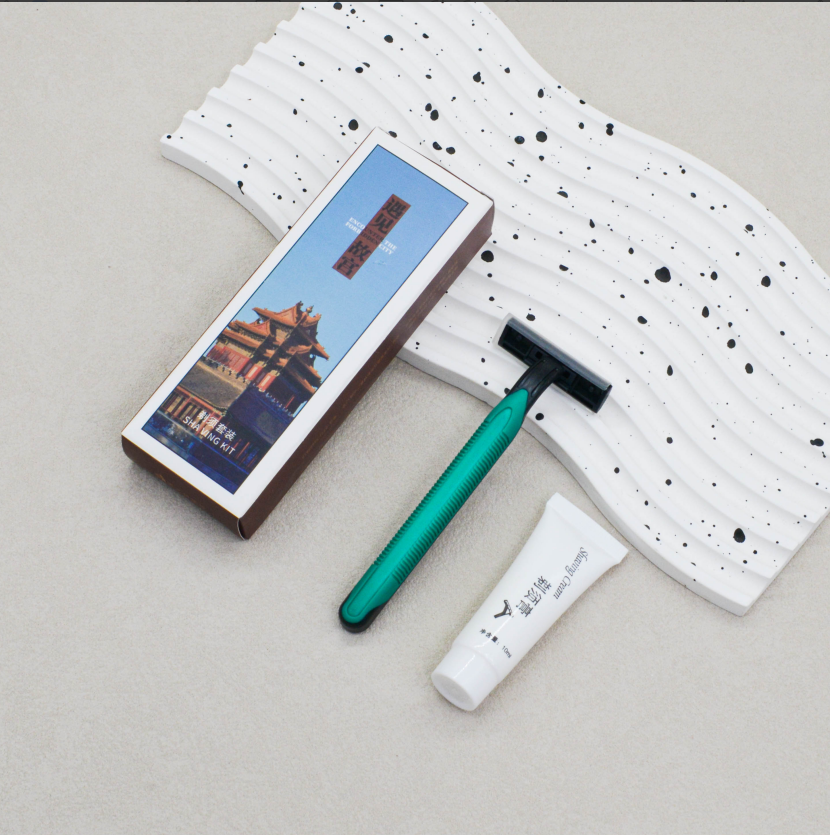 007剃须膏全彩纸盒剃须刀：007碳钢 剃须膏：10g剃须膏 包装：全彩纸盒（1000/箱）整箱发货