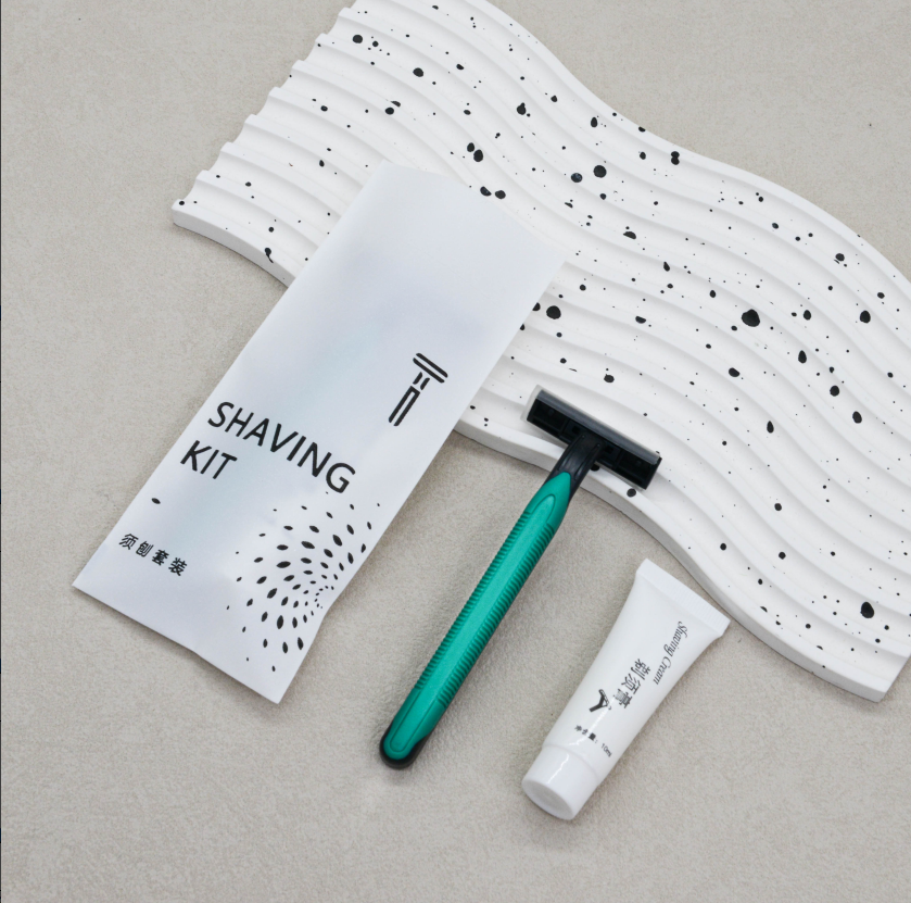 通货-020剃须膏星光膜丽枫款 剃须刀：020不锈钢 剃须膏：10g剃须膏 包装：12丝星光膜（1000/箱）整箱发货